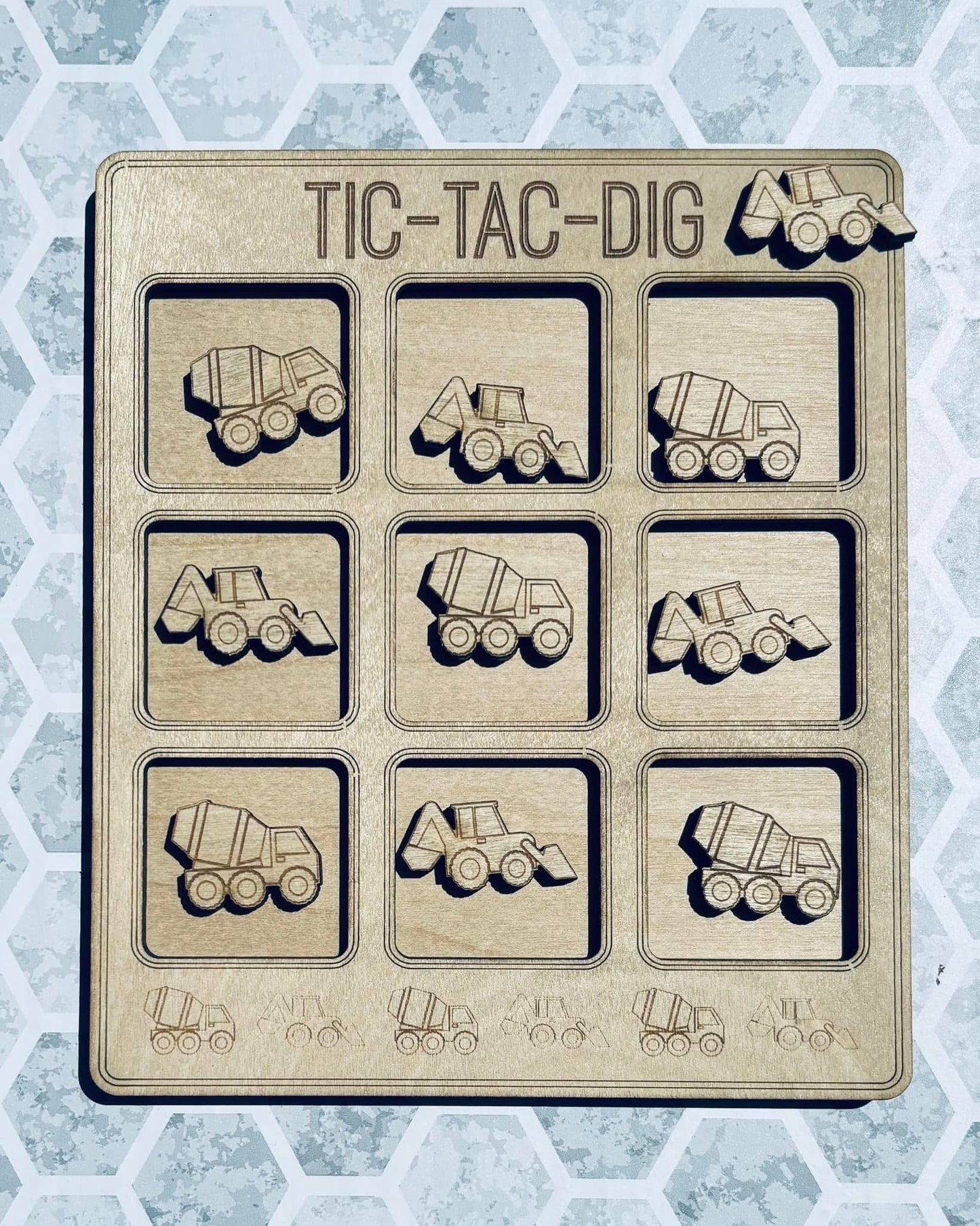 Tic-Tac-Toe Multiple Designs